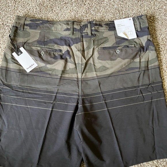 Goodfellow & Co. Men's Green Camo Hybrid Swim Shorts Size 40 NWT - Picture 6 of 7